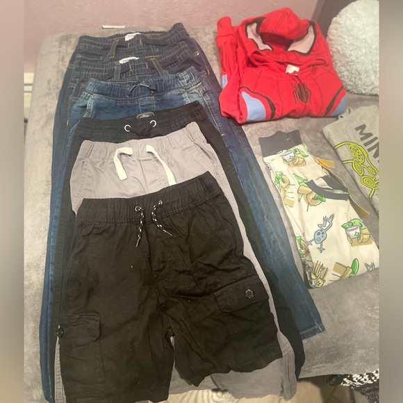 Boys size 6 lot - Picture 3 of 3